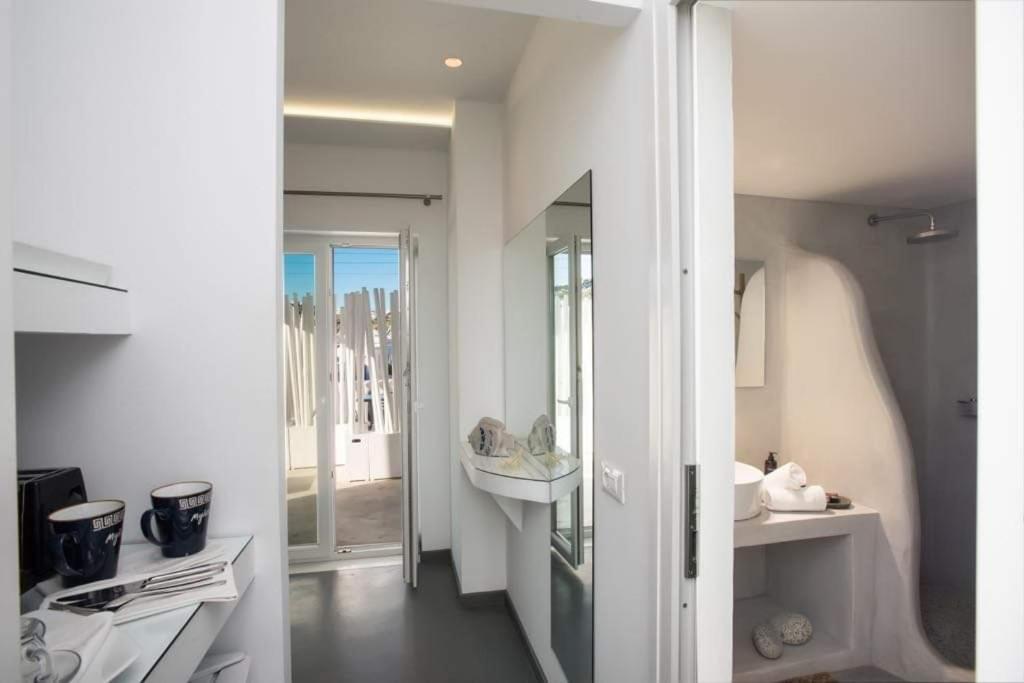 Jonaz Rooms & Suites Ornos (Mykonos) Bagian luar foto